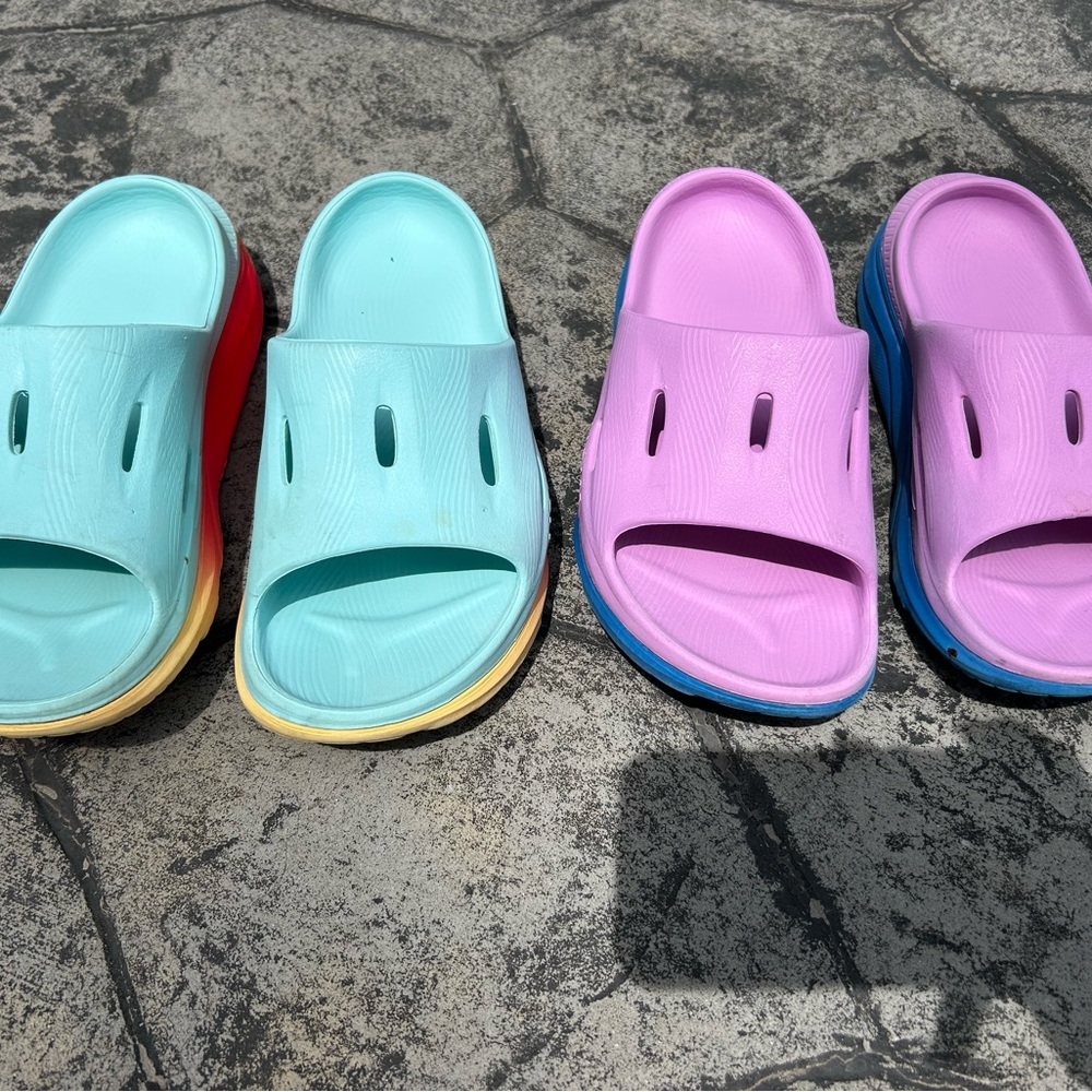 Hoka recovery slides